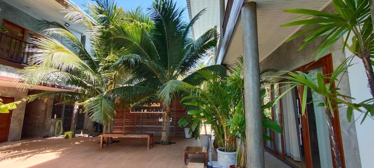 Le Grand Bleu Hotel Wok Tum Bagian luar foto
