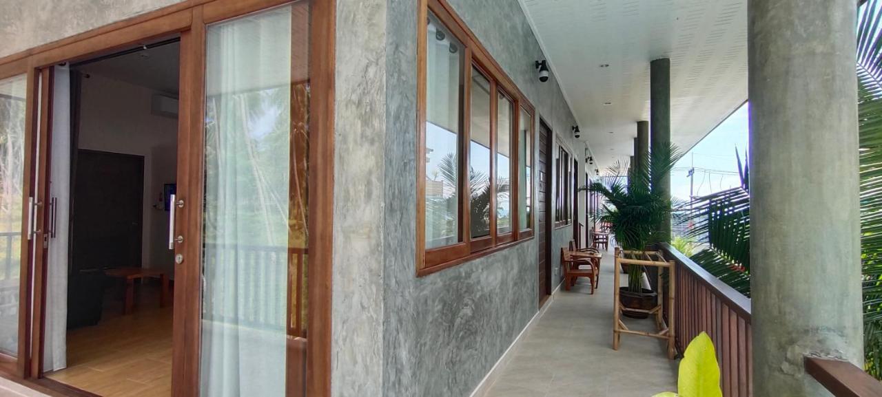 Le Grand Bleu Hotel Wok Tum Bagian luar foto